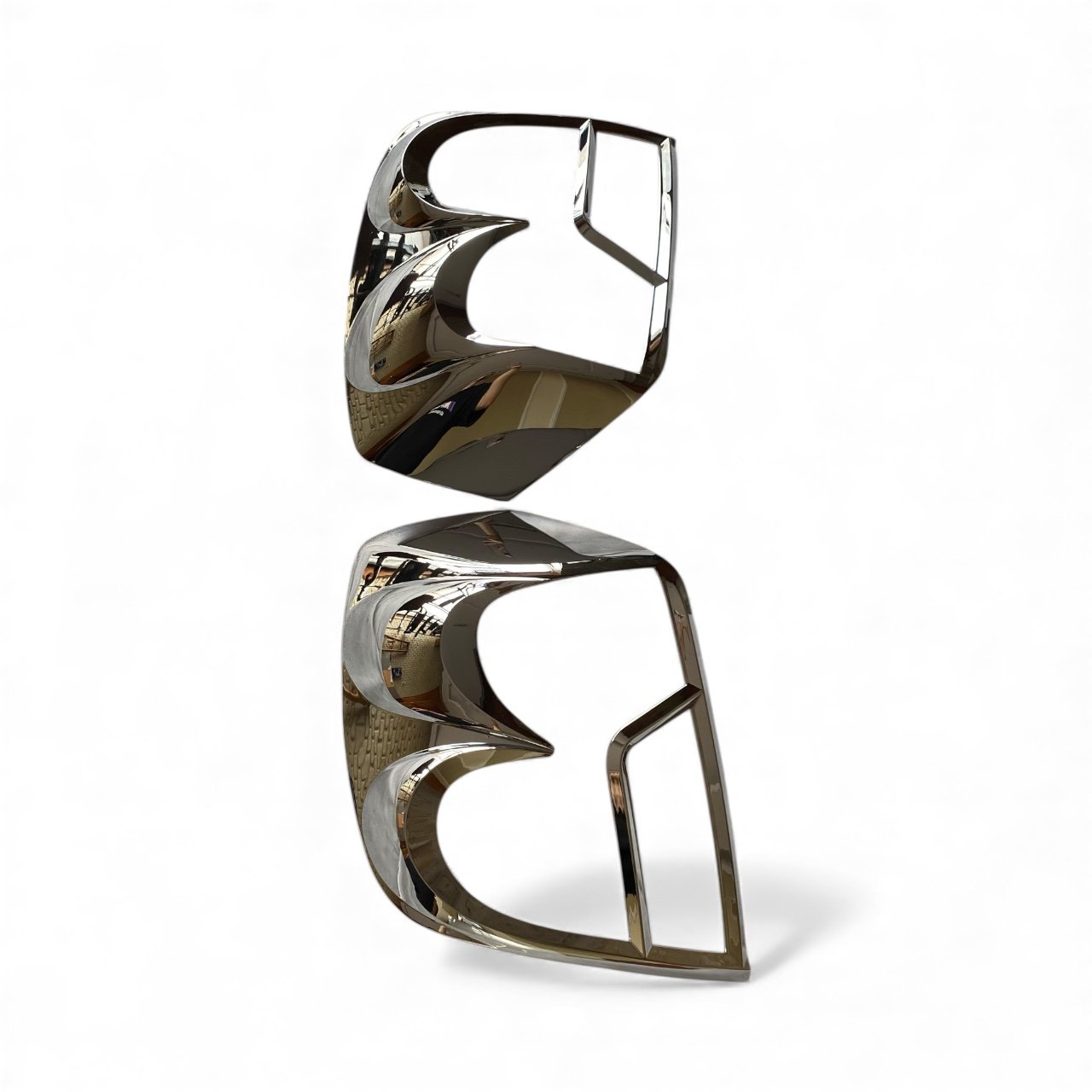 حلية فانوس خلفى شيفورلية اوبترا - الصورة 2