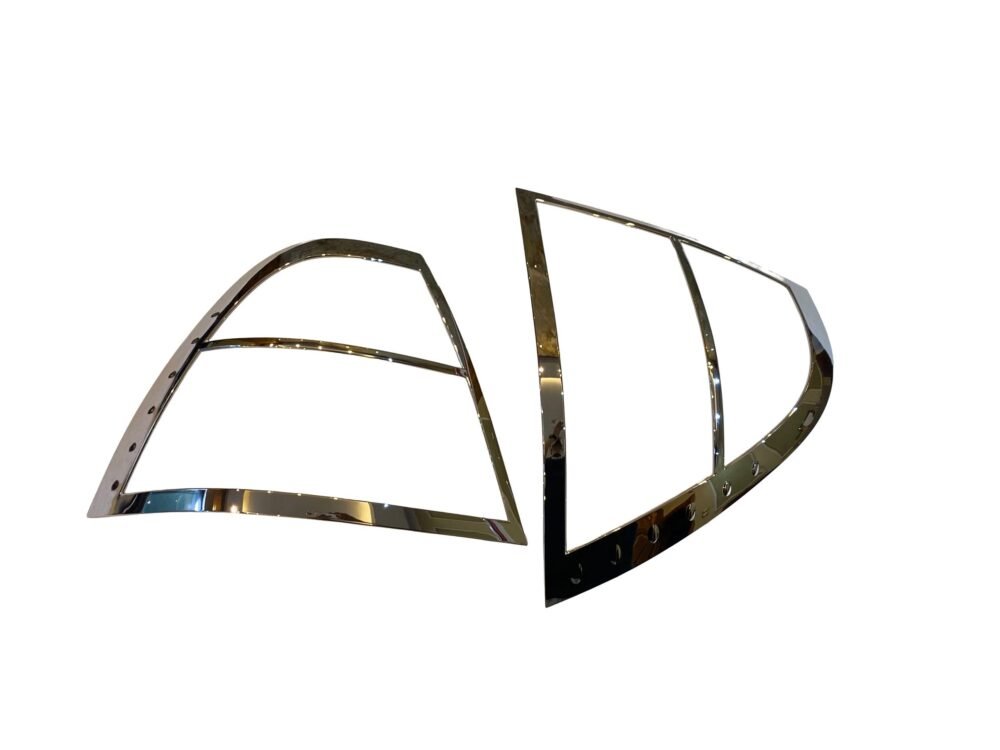 حلية فانوس خلفى تويوتا كرولا 2005