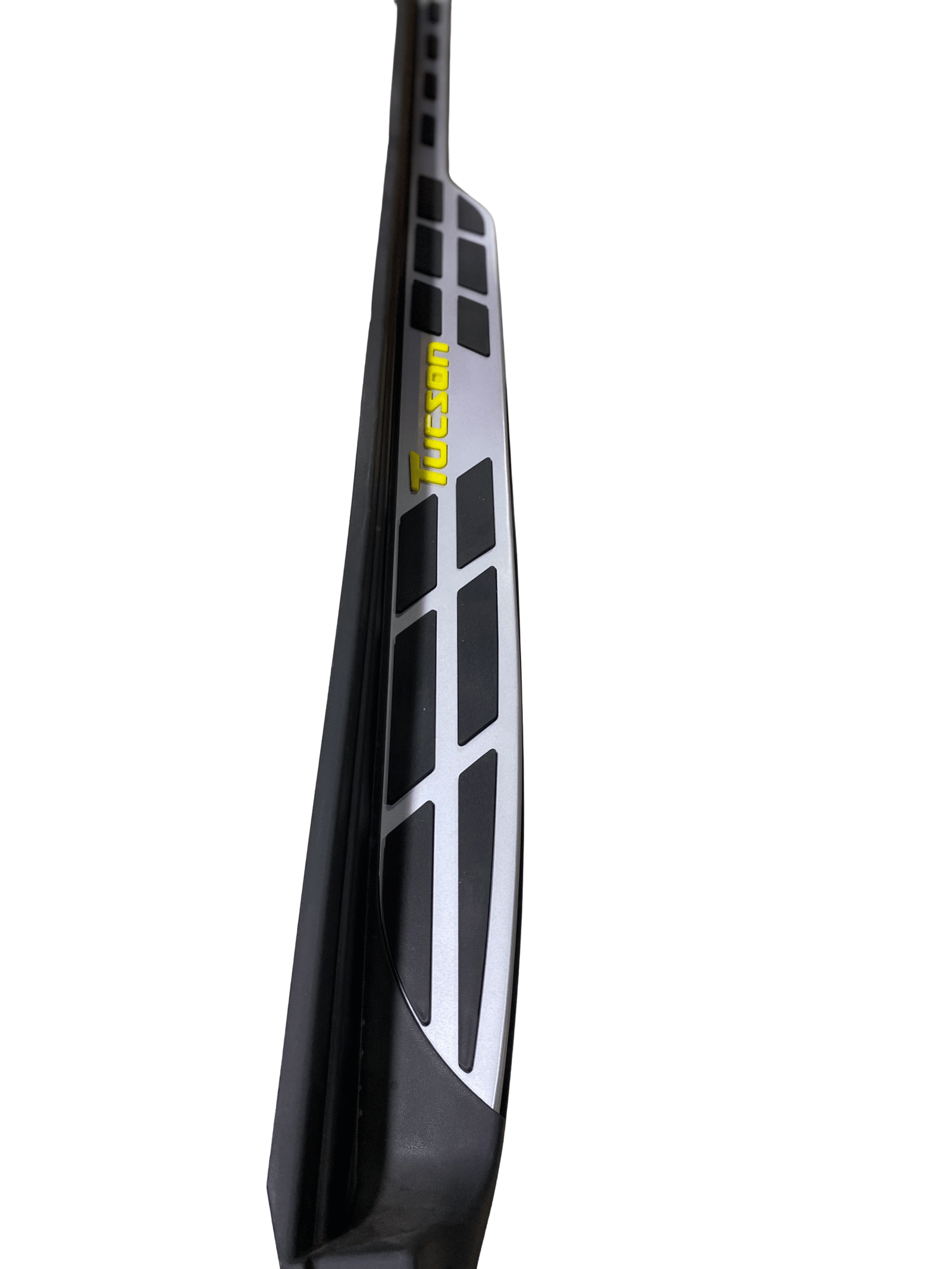 عتب توسان كلمة صفراء 2016:2020 - الصورة 2