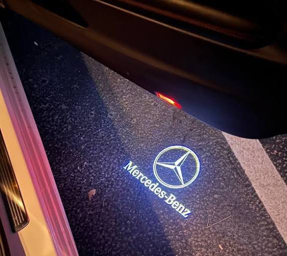 لوجو باب تخصص مرسيدس W204 - الصورة 3