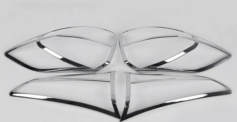 حلية فوانيس خلفى نيكل توسان 2016:2020