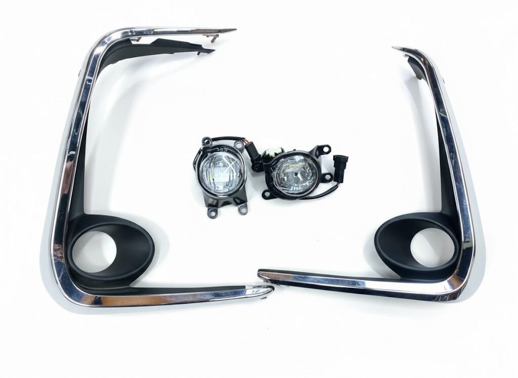 طقم فانوس شبورة رمش نيكل تويوتا كرولا 2020